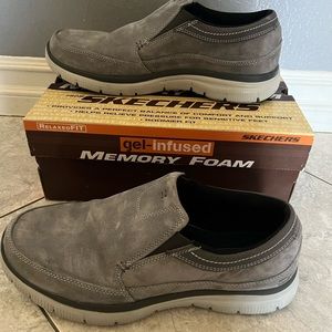 Skechers Relaxed Fit Gel infused Hinton Ortego Loafer Shoes Mens Size 11